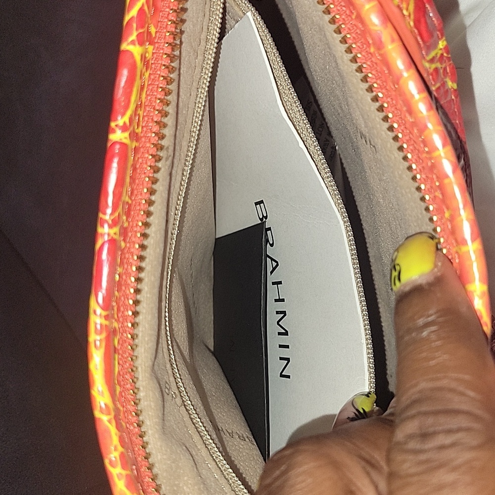Handbag - Picture 4 of 4